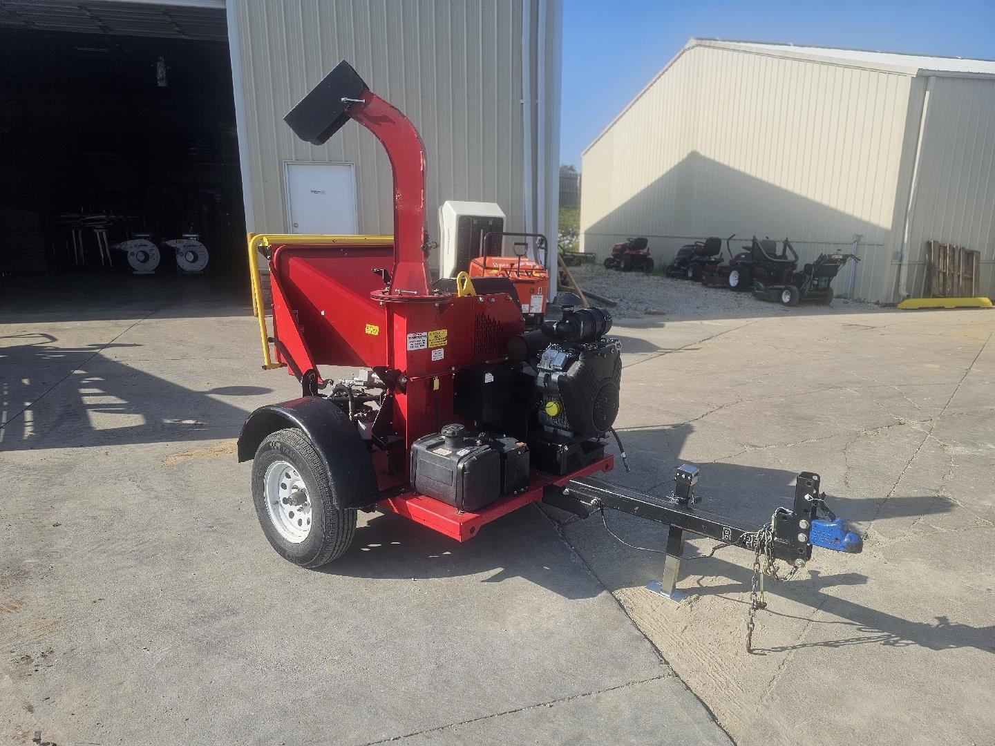 Used Equipment Sales CHIPPER 7  3107C BARRETO in Des Moines IA