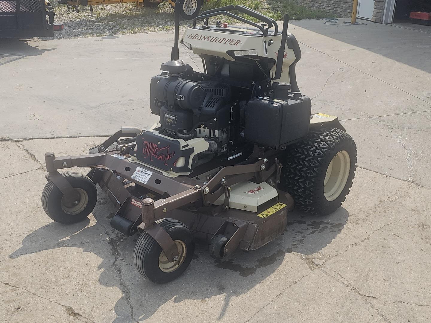 Used Equipment Sales ZERO-TURN LAWNMOWER in Des Moines IA
